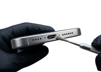 حل مشاكل منفذ شحن الجوال والسبيكر